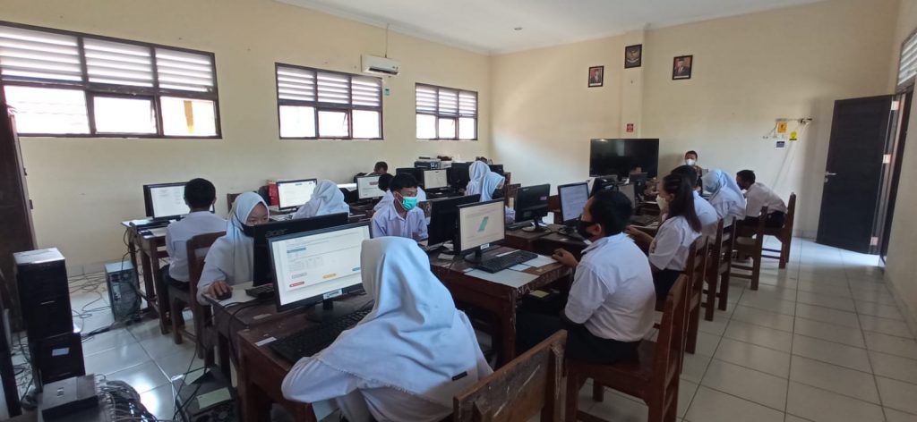 Lab Komputer
